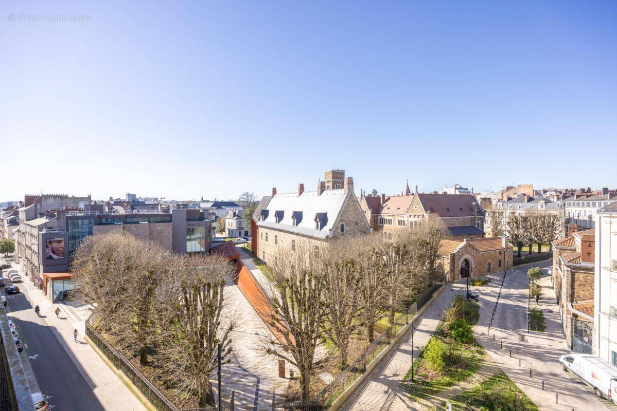 Appartement à NANTES