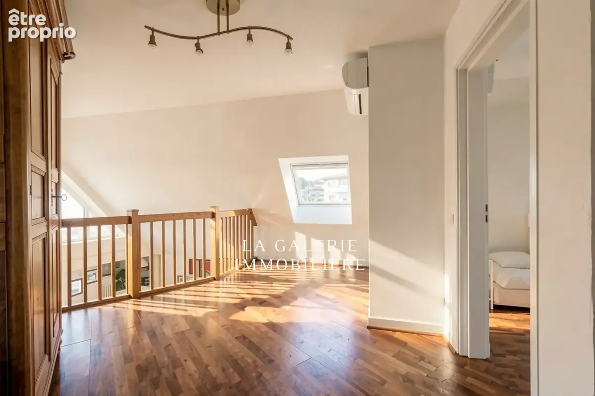Appartement 163 m² à Suresnes  - photo 8