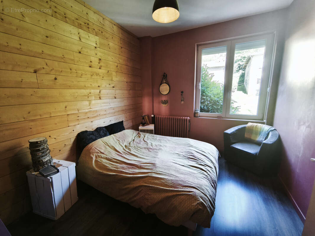 Belle maison familiale de 184 m2 sur terrain de 1 311 m2 - photo 11