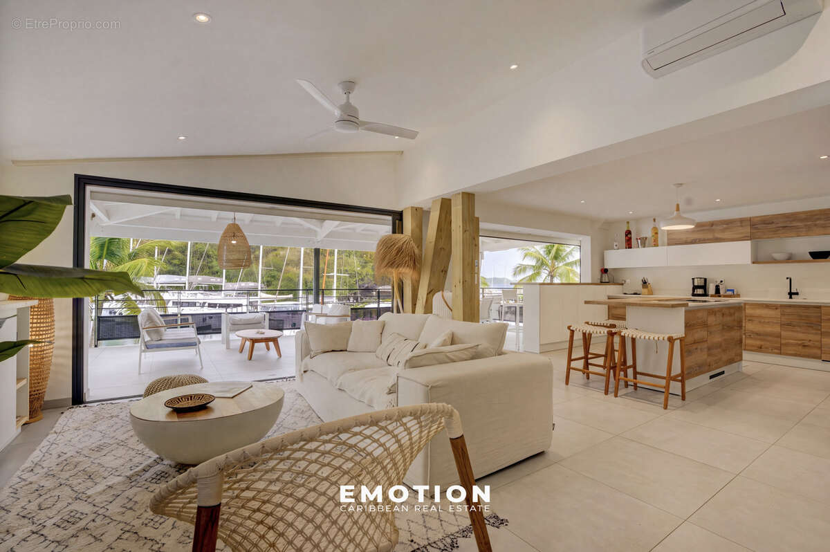 Duplex 140m2 - T3 - Vue marina Anse Marcel - photo 5