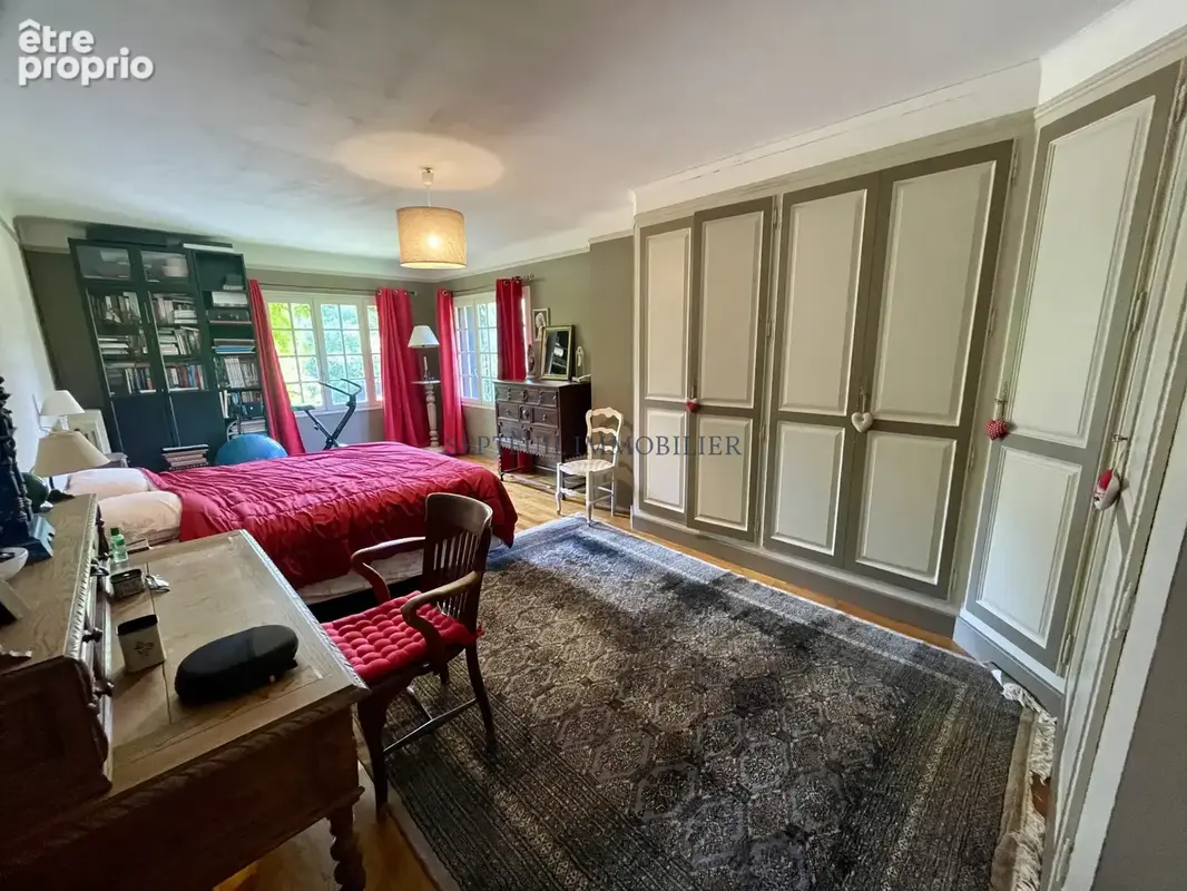 Maison ancienne individuelle de 7 pièces, sur 5 088 m2,avec garage et piscine. - photo 19