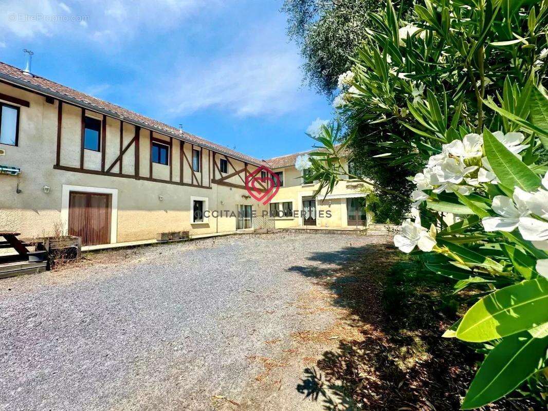 Grande maison de village avec piscine à Haget - photo 3