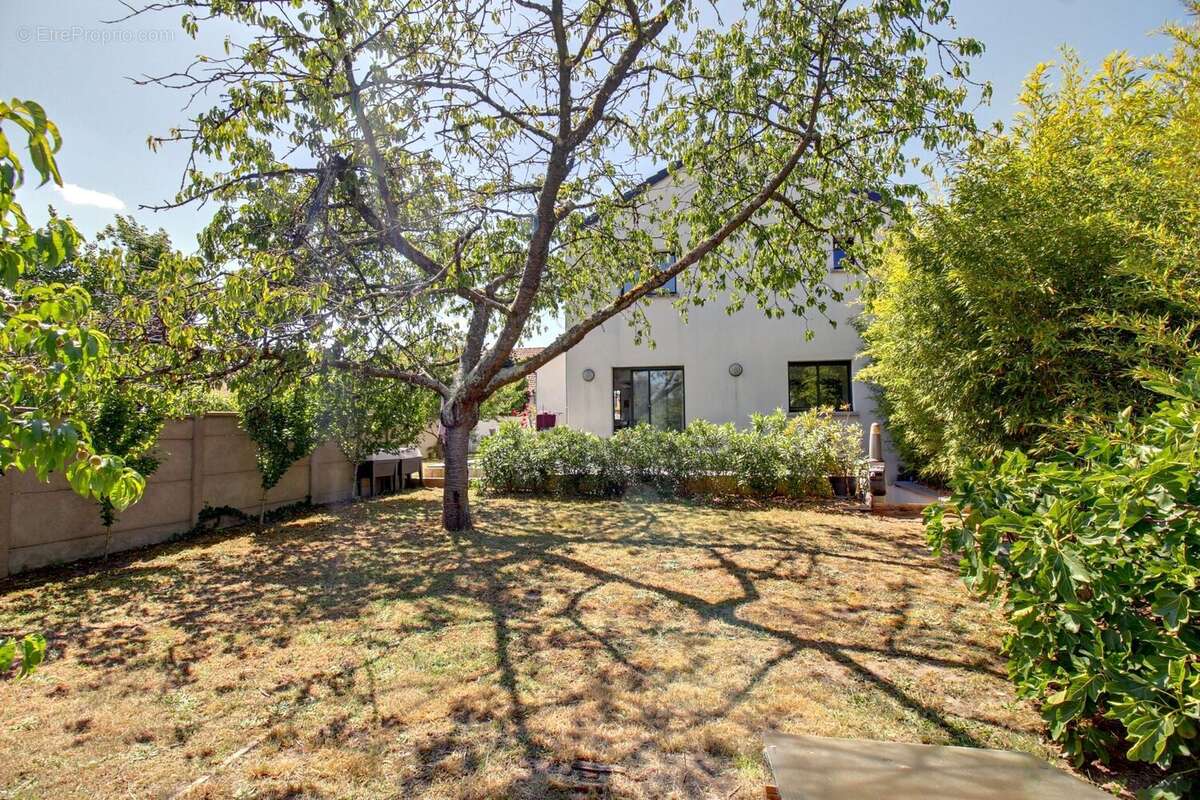 Maison à CONFLANS-SAINTE-HONORINE