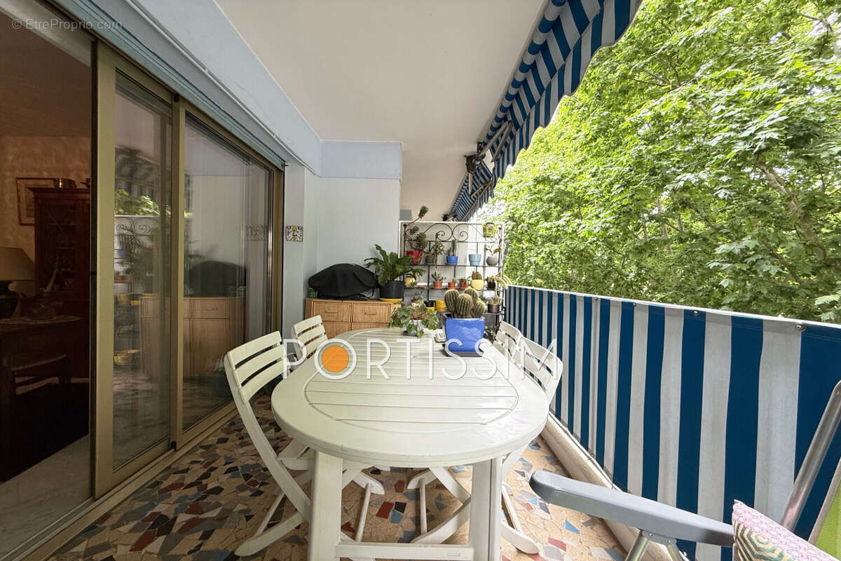 Appartement à CAGNES-SUR-MER