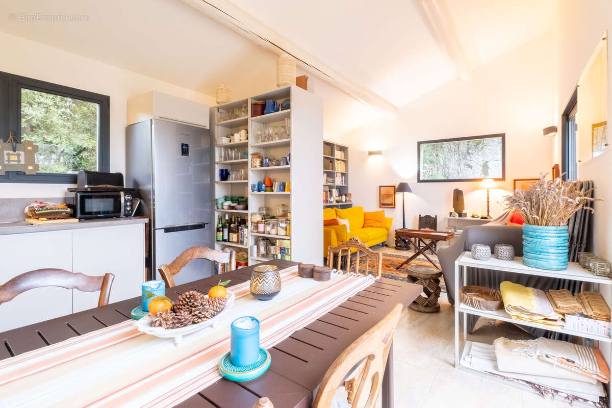 Maison à MOLLANS-SUR-OUVEZE