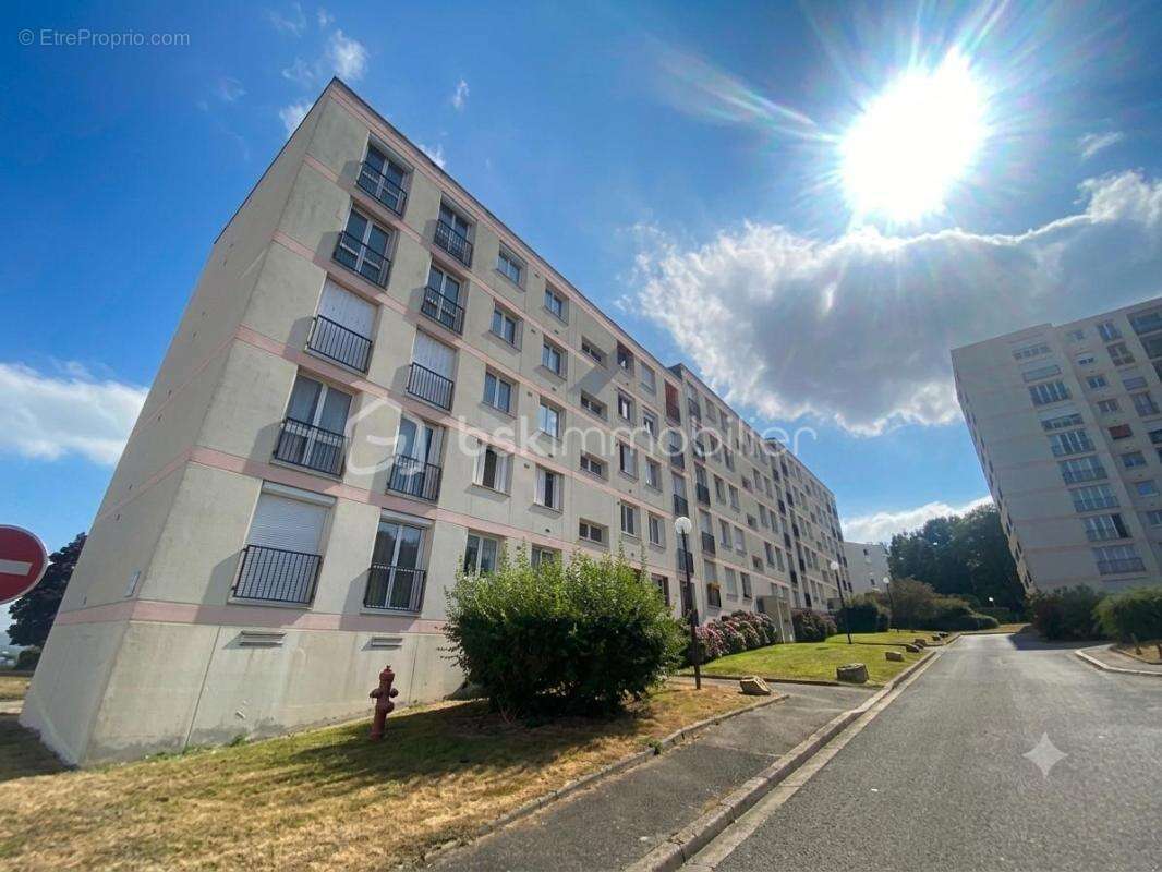 Grand appartement avec 2 chambres - 71 m² – parking, cave – à 8 min de Rouen - photo 6