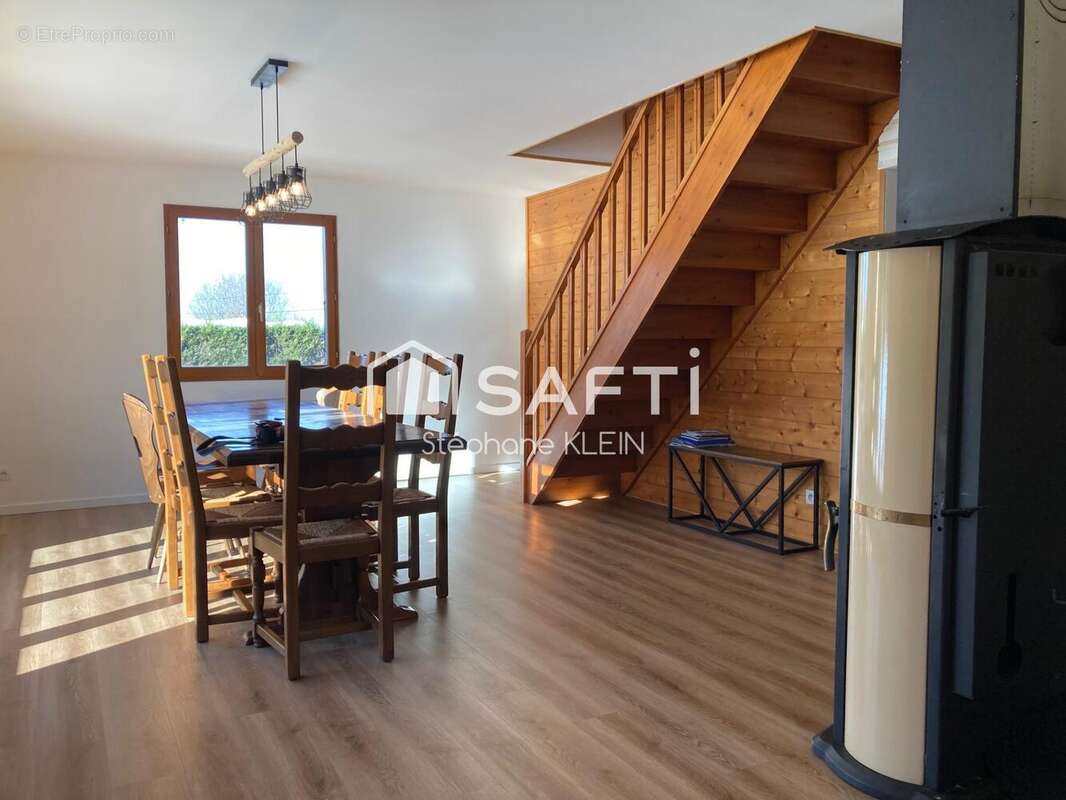 Photo 3 - Maison à LA MORTE