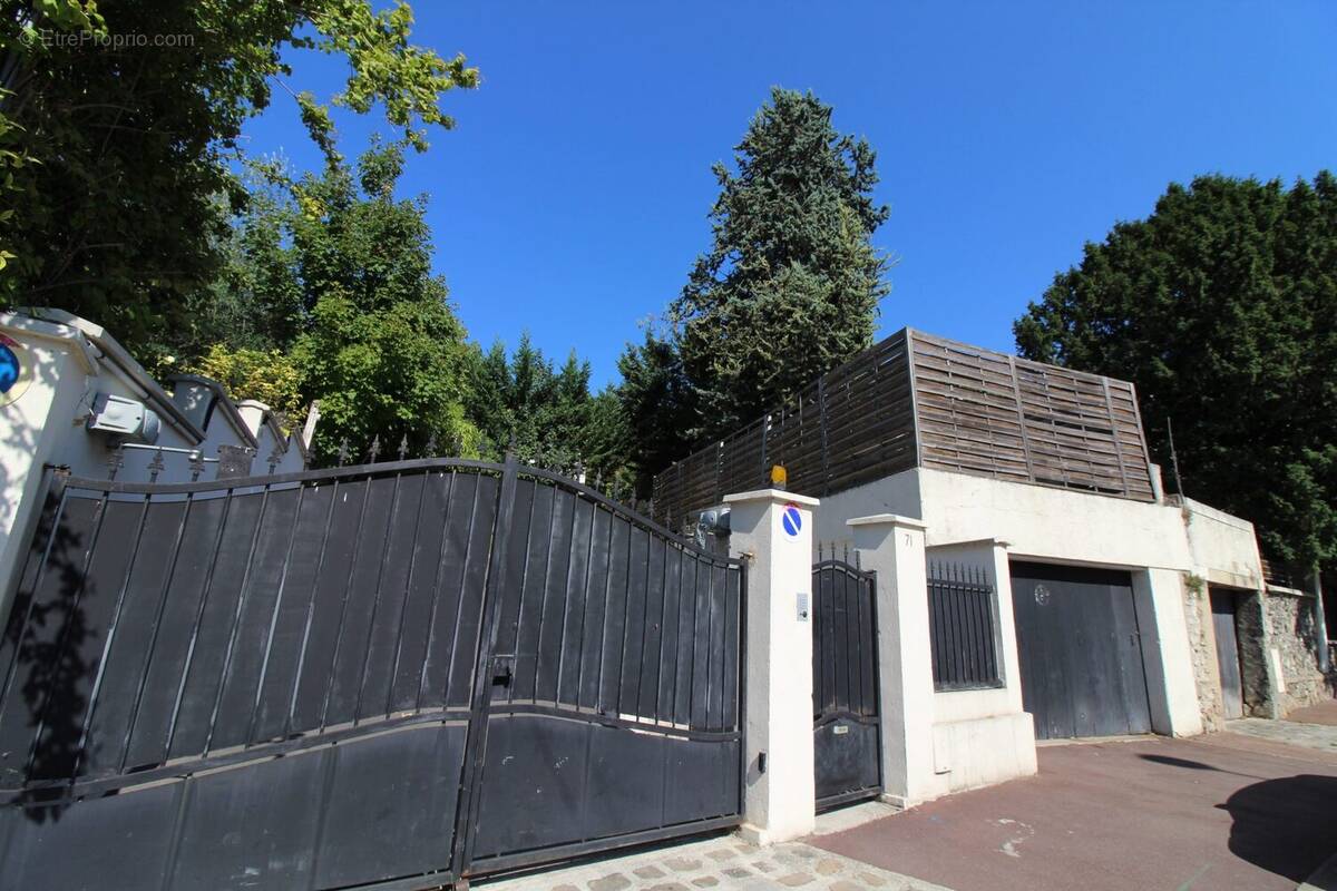 Appartement à CHAMPIGNY-SUR-MARNE