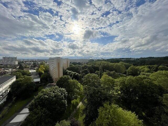 Appartement à MAISONS-ALFORT