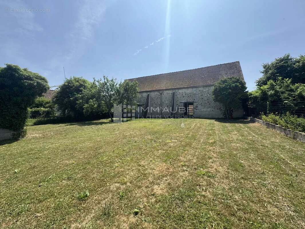Maison à NOGENT-SUR-SEINE