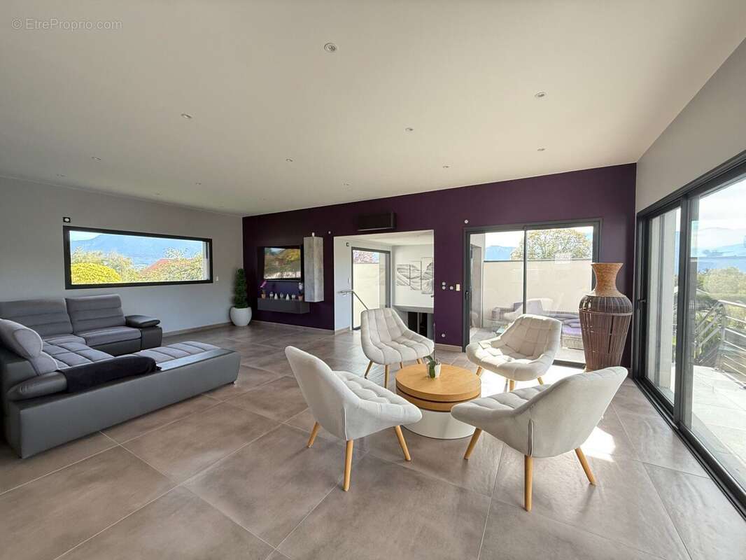 Maison à SAINT-CASSIEN