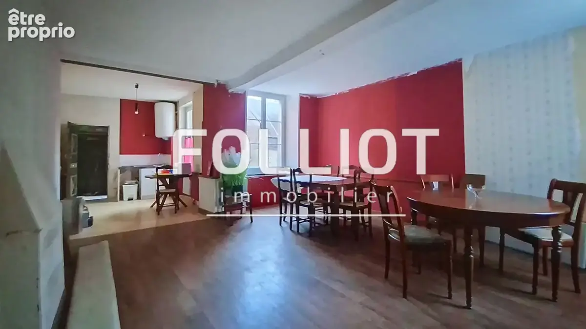 A vende Maison Opportunité rare en plein coeur du centre-ville ! - photo 12
