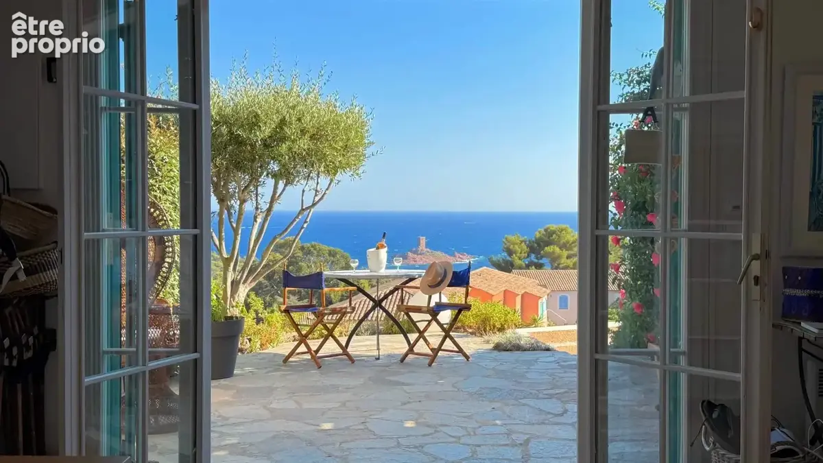 AGAY Villa Hameau de Cap Esterel avec vue mer et vue sur l'île d'or - photo 4