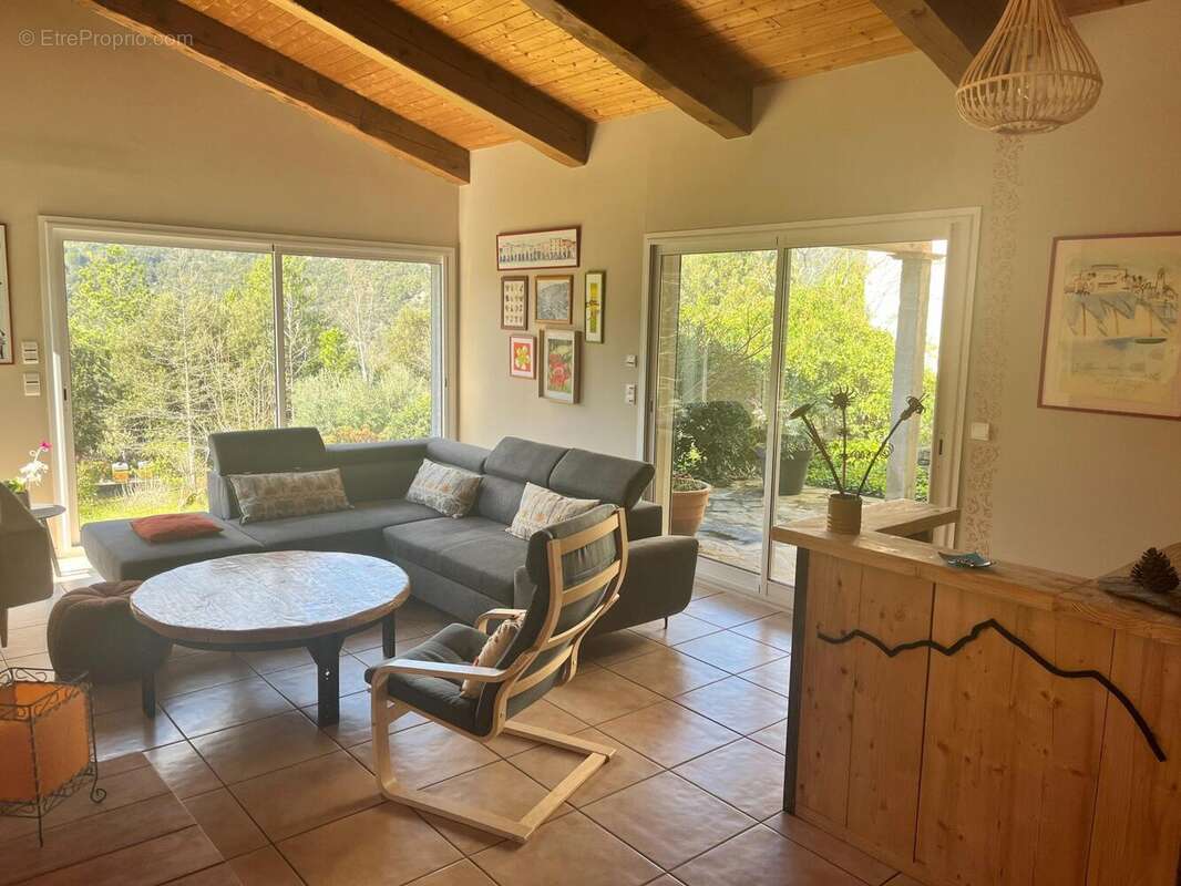 Photo 2 - Maison à ARLES-SUR-TECH