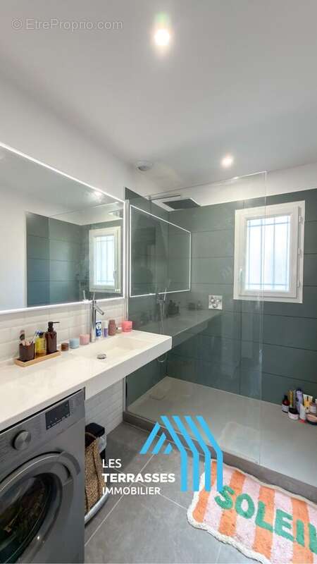 Appartement à MONTELIMAR