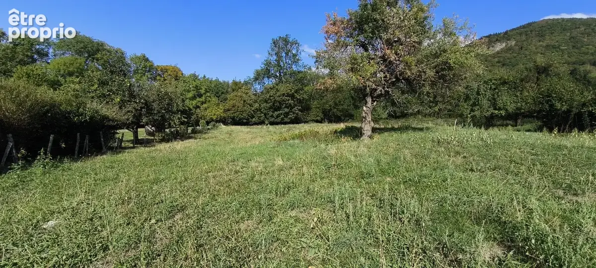 Terrain à DRAILLANT