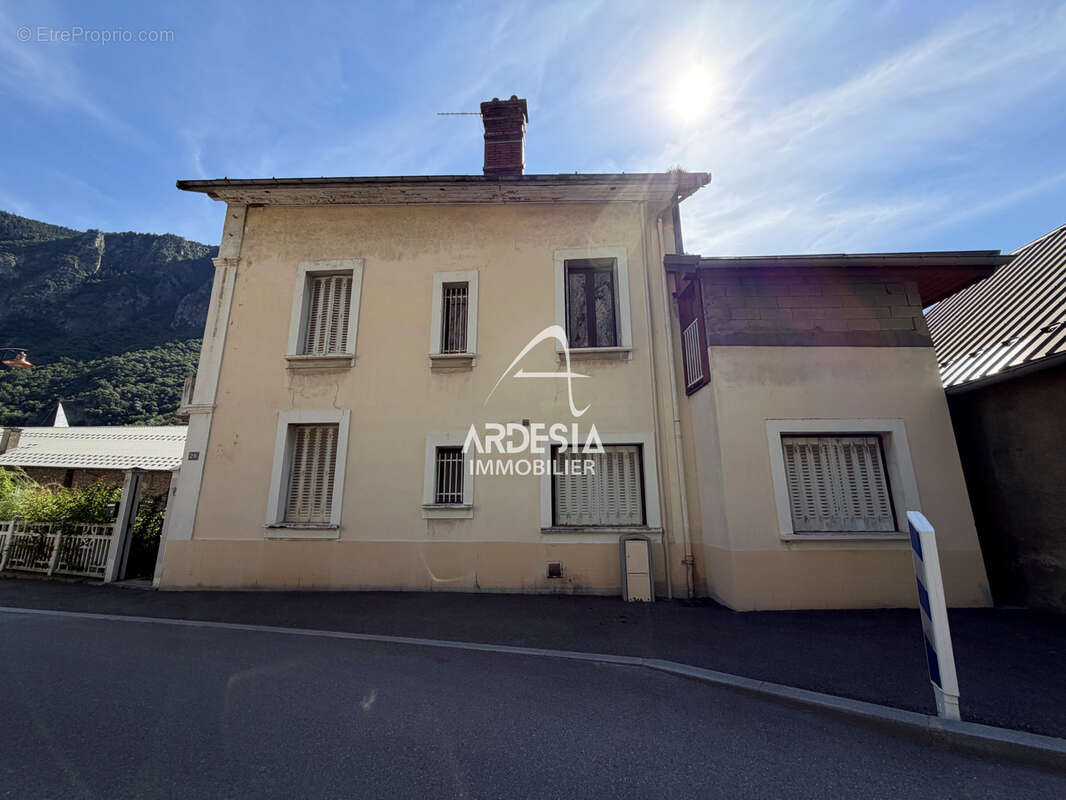 Pontamafrey   la tour-en-maurienne   ensemble immobilier à fort potentiel - photo 41