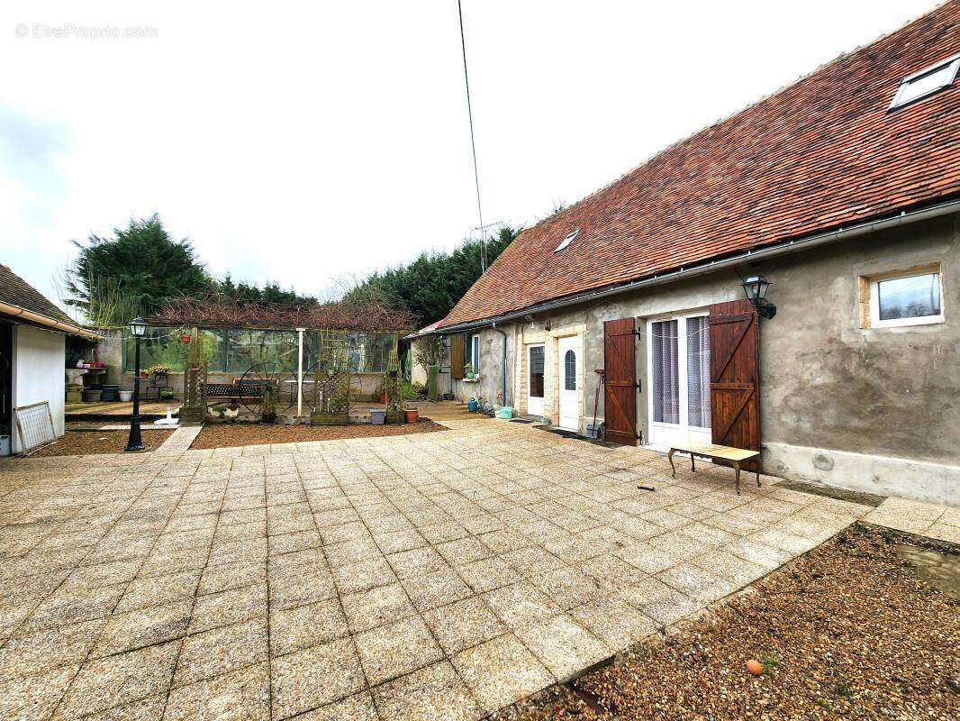 Maison à DROUE