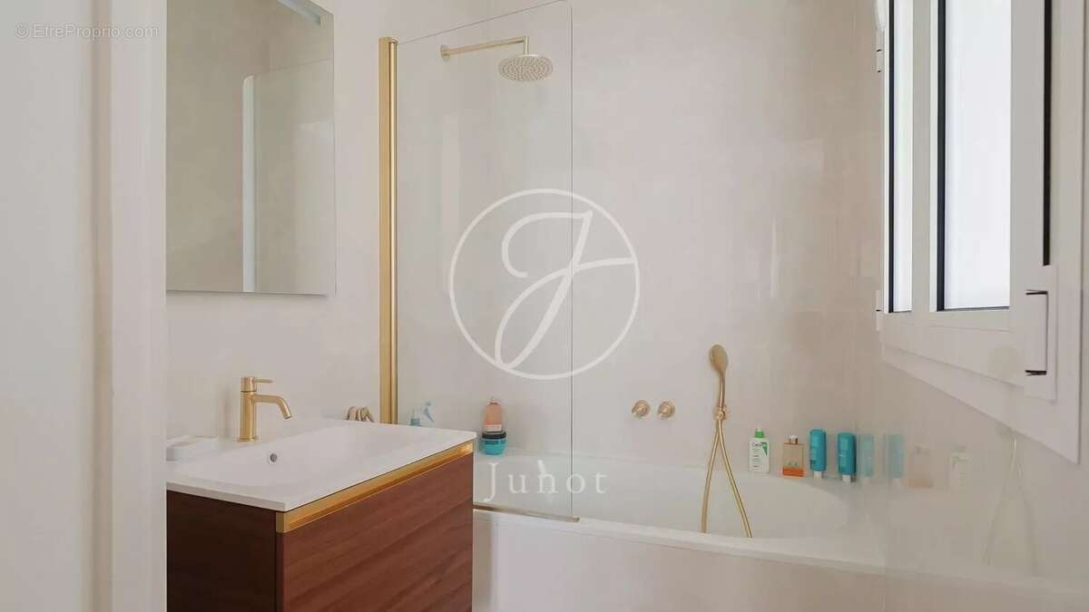 Appartement à PARIS-5E