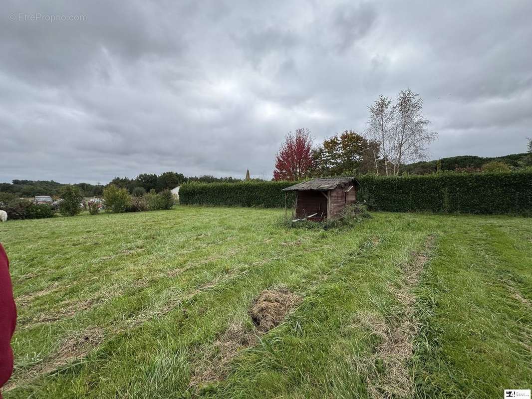 Terrain à GOUTEVERNISSE