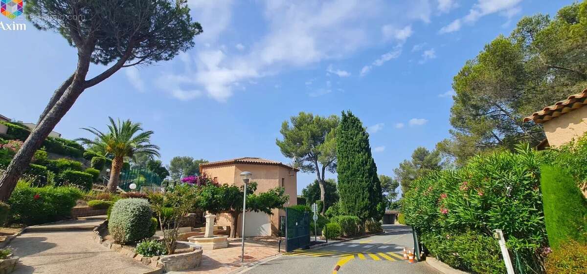 Maison à SAINT-RAPHAEL