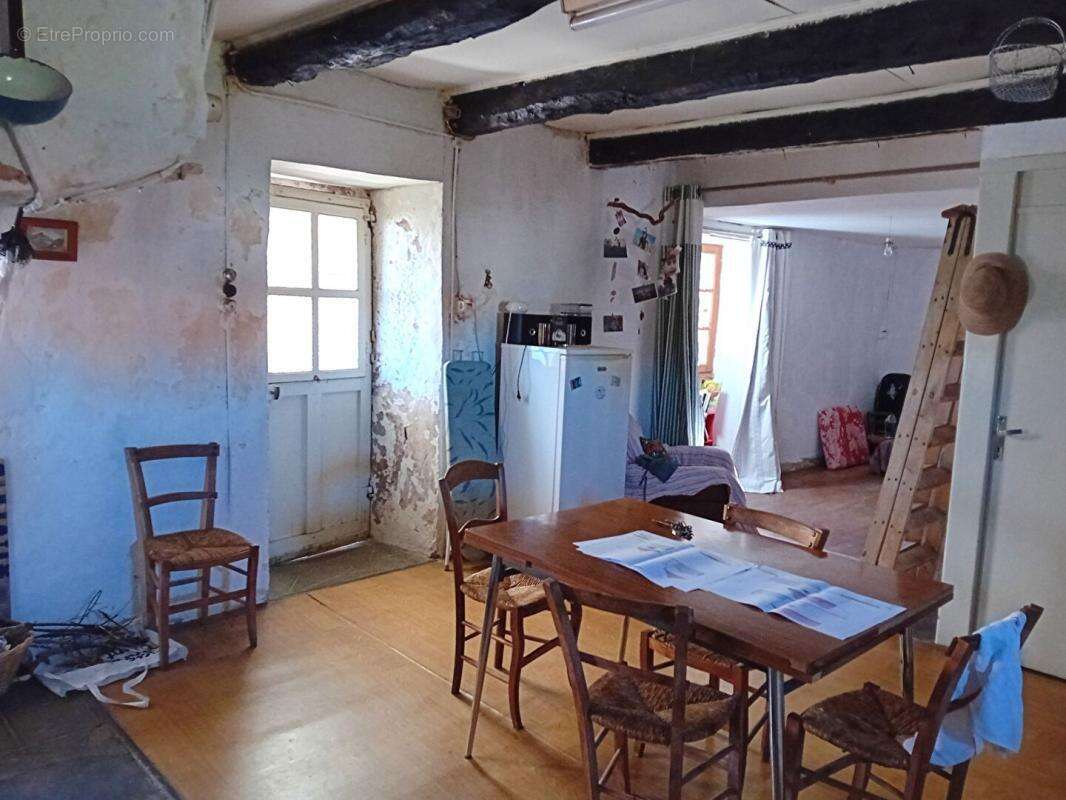 Maison à SAINT-JEAN-DE-LAUR