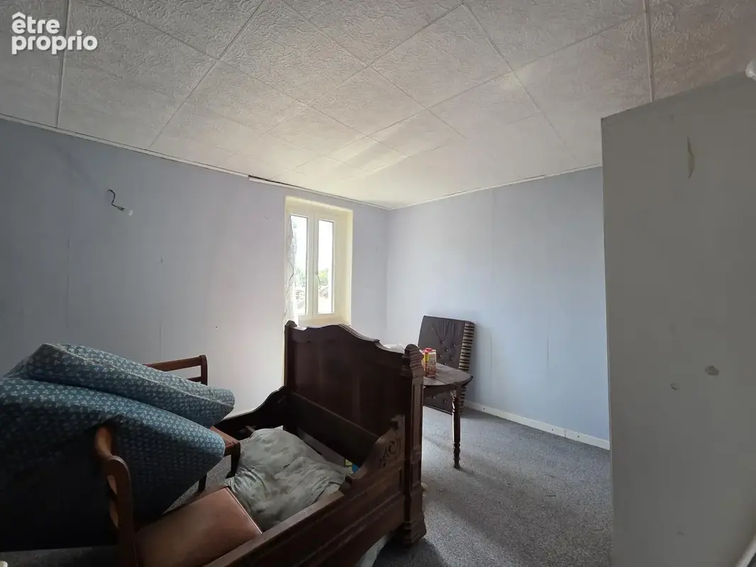 Appartement T4 75m2 environ - Bourgoin Jallieu - photo 7