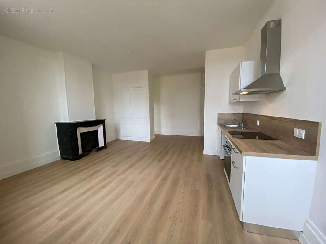 Appartement à ROMANS-SUR-ISERE
