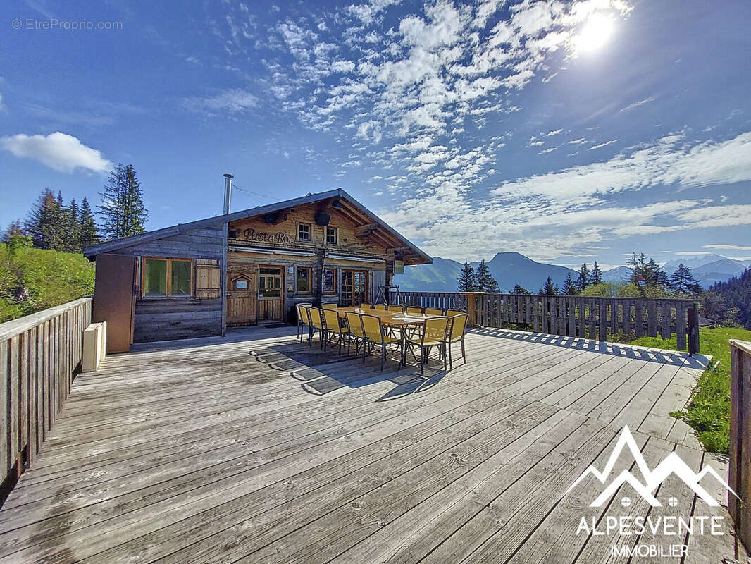 a-vendre-chalet-alpage-restauraut-sur-pistes-stjeandaulps-alpesvente - Maison à SAINT-JEAN-D'AULPS