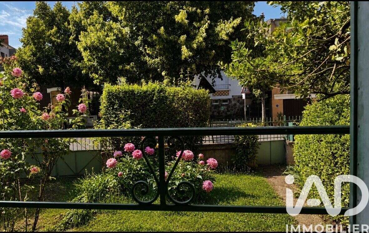 Photo 2 - Appartement à CLERMONT-FERRAND