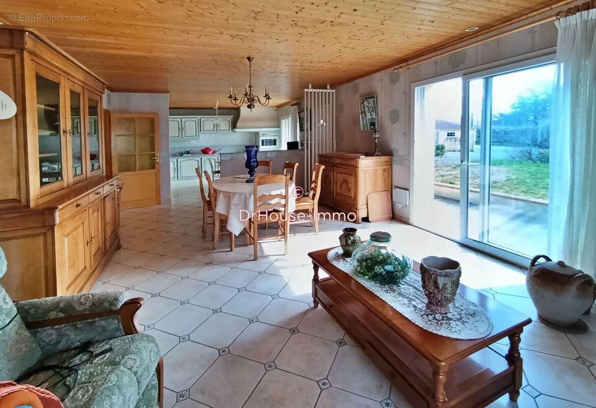 Maison à TREIZE-SEPTIERS