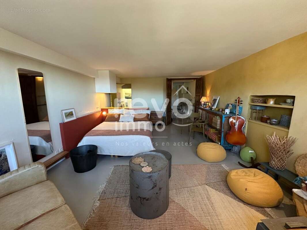 Maison à CRILLON-LE-BRAVE