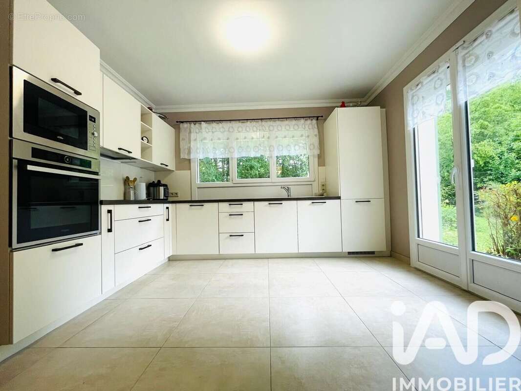 Photo 3 - Maison à LE CHATELET-EN-BRIE