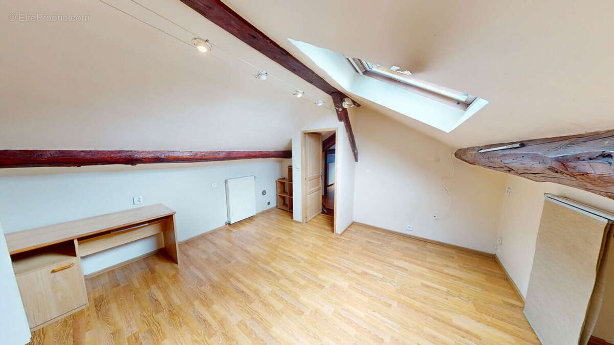 Appartement à DOMENE