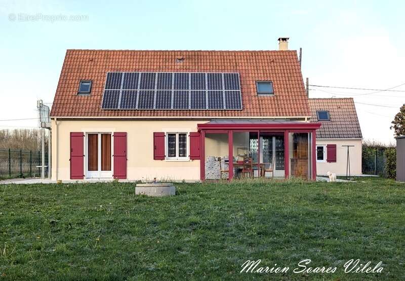 Maison à CHAUMES-EN-BRIE