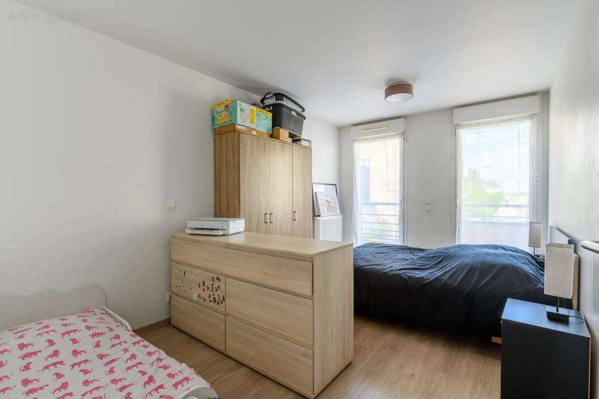 Appartement à PONTAULT-COMBAULT