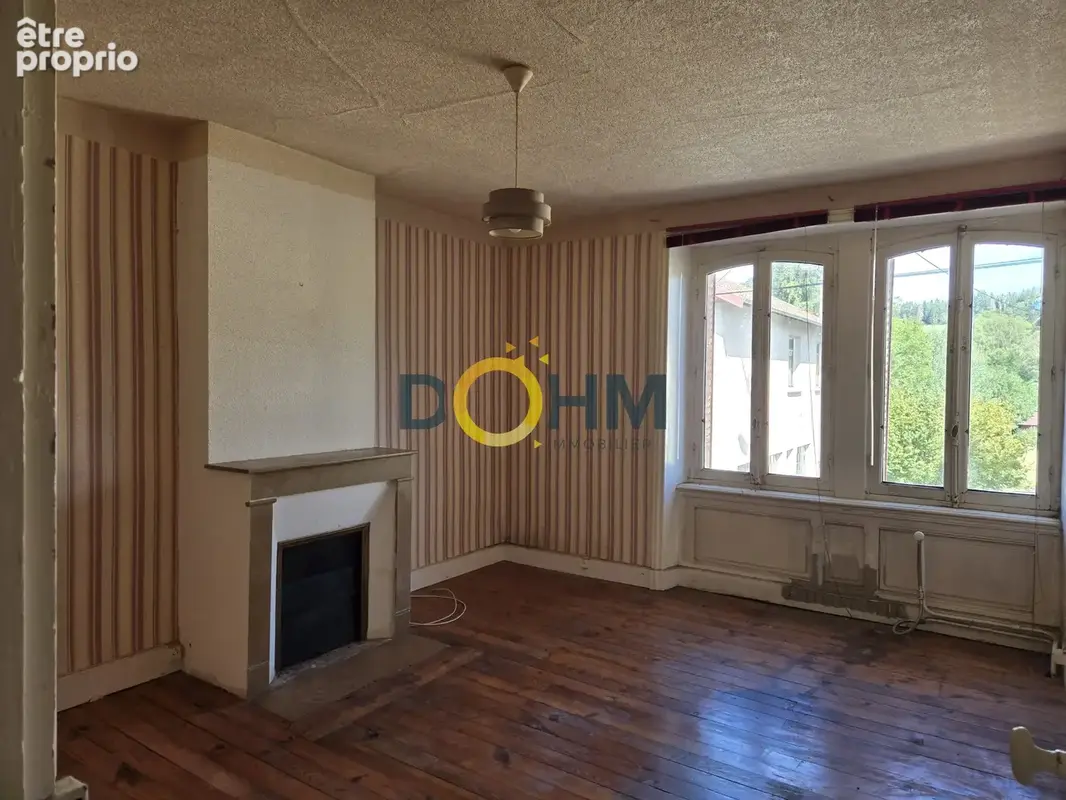 Ensemble immobilier avec une maison habitation a renover + un garage 70 m2 - photo 12