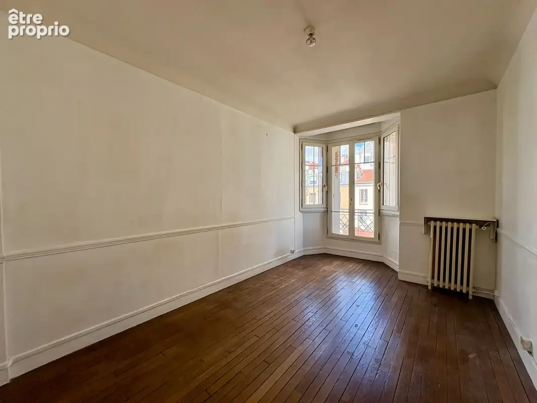Appartement à PARIS-14E