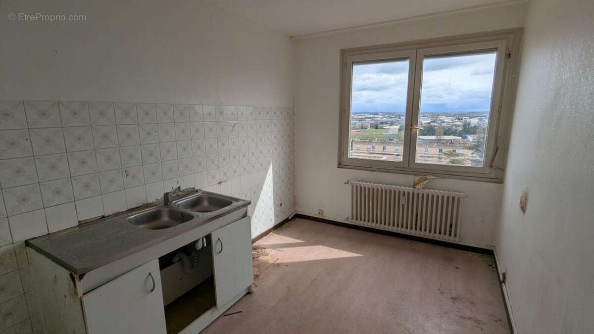 Appartement à vendre 5 pièces CHENOVE (21) - photo 2