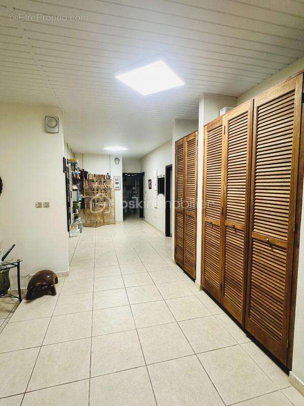 Maison à REMIRE-MONTJOLY