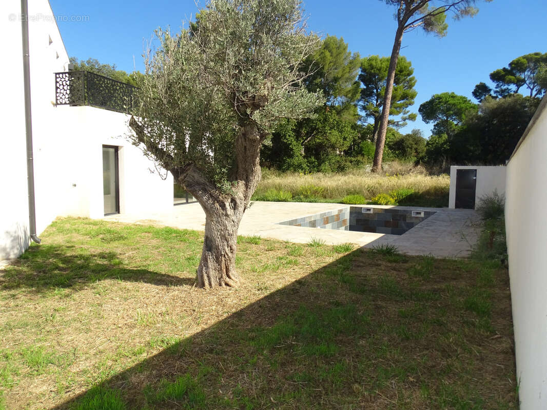 Maison à MARSEILLE-12E