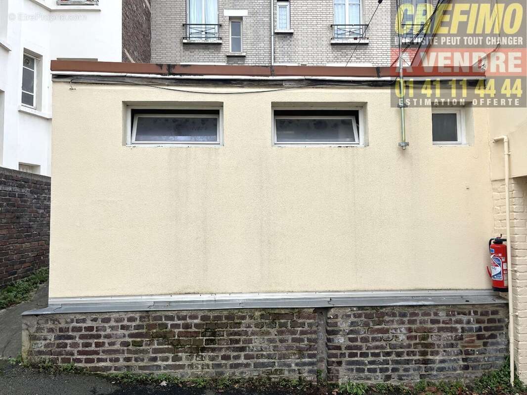 Appartement à COURBEVOIE