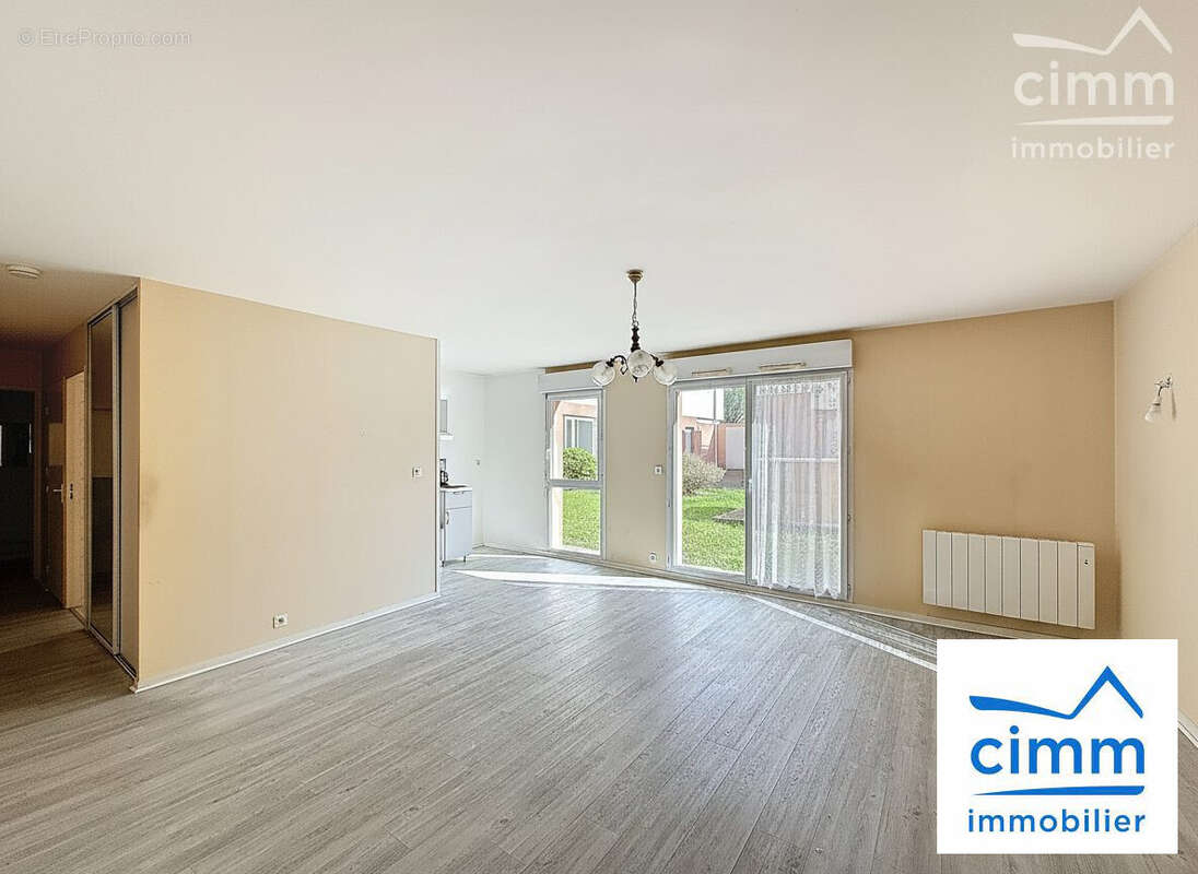 Appartement à CHARTRES-DE-BRETAGNE