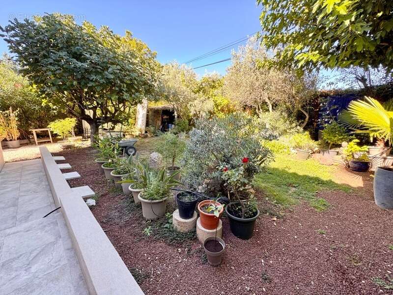 Maison à MAUSSANE-LES-ALPILLES