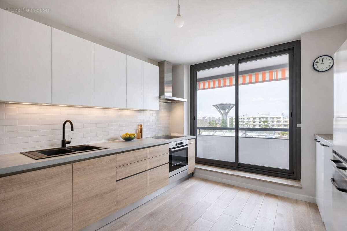 Appartement à LYON-9E