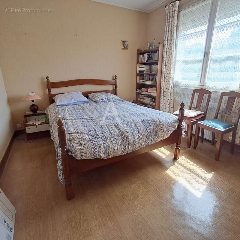Maison à VITRY-AUX-LOGES