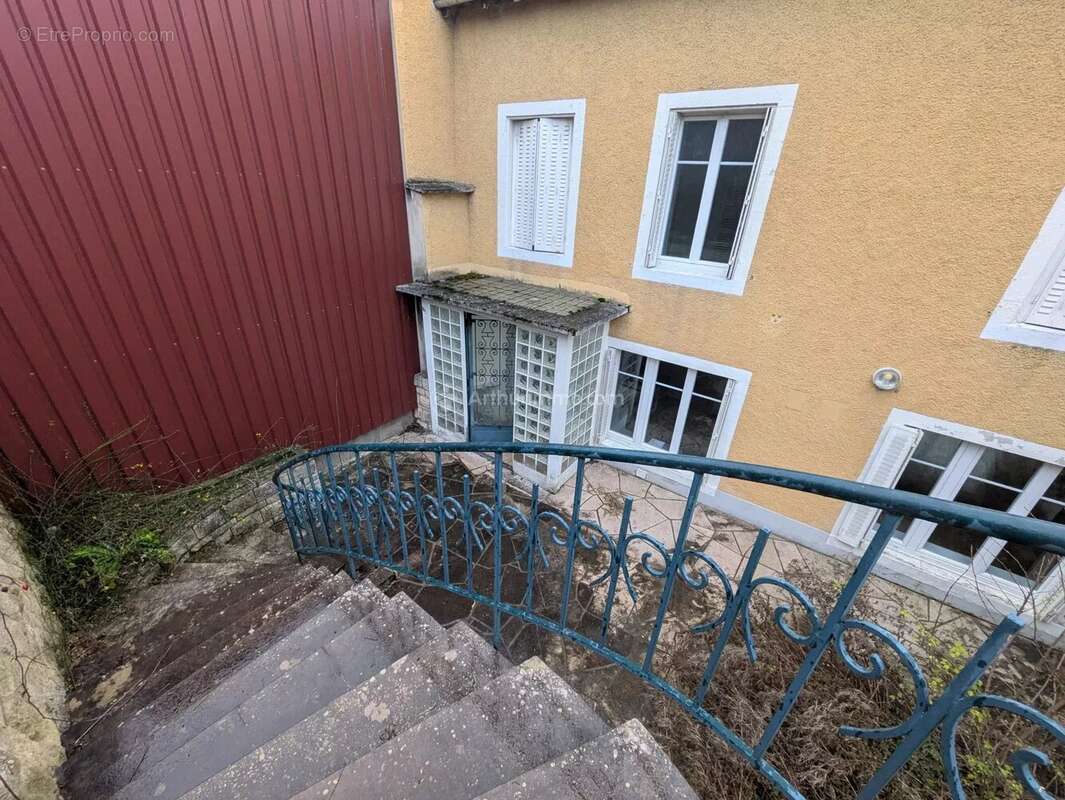 Maison à CHATENOIS