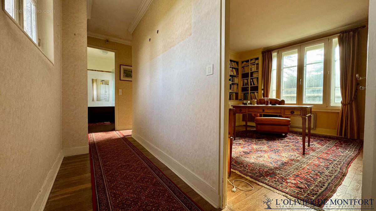 Maison à MONTFORT-L'AMAURY