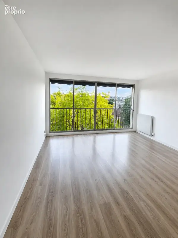 Appartement à LE PERREUX-SUR-MARNE