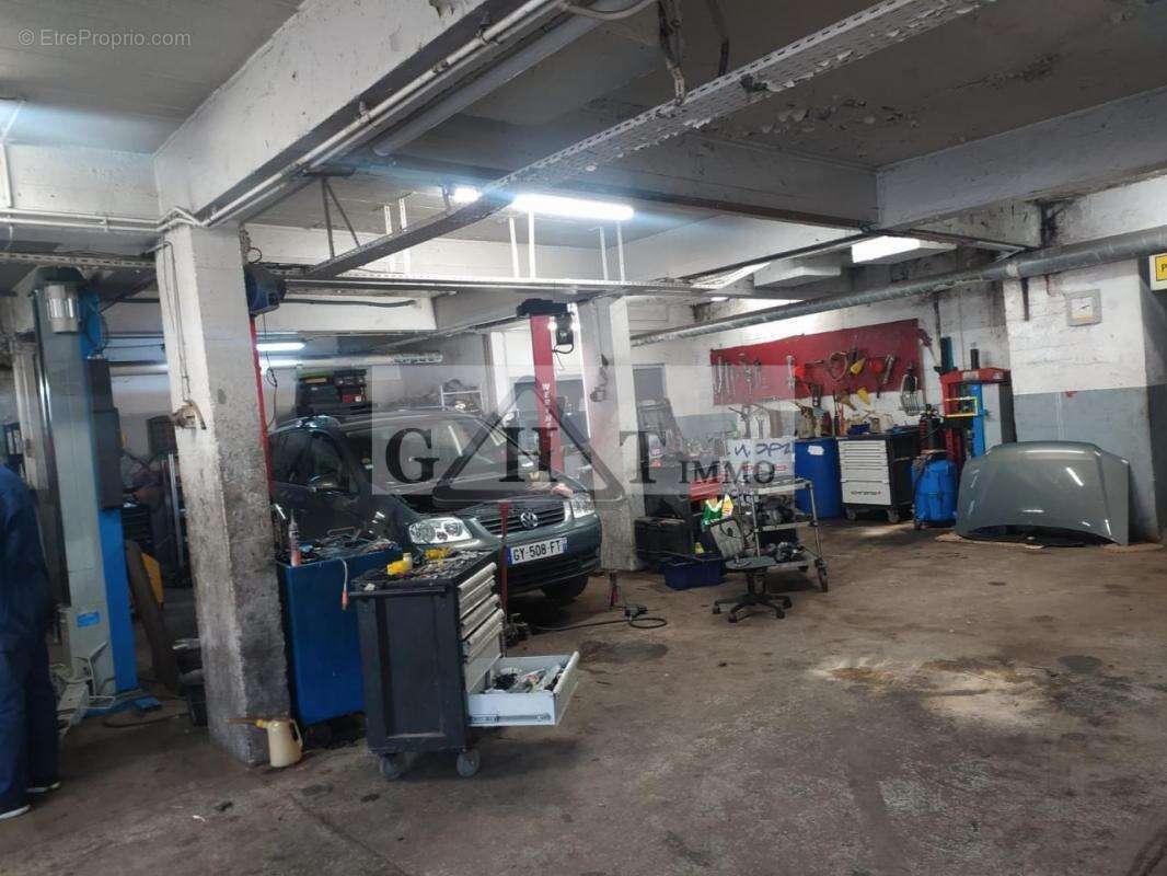 Commerce à FONTENAY-SOUS-BOIS